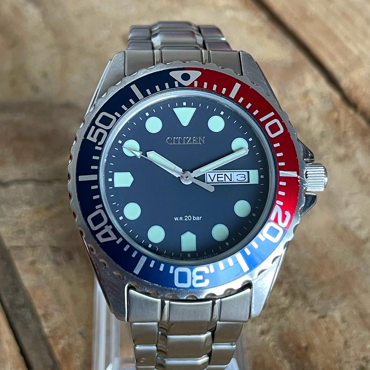 Subtinnio-Citizen-pepsi-WR200
