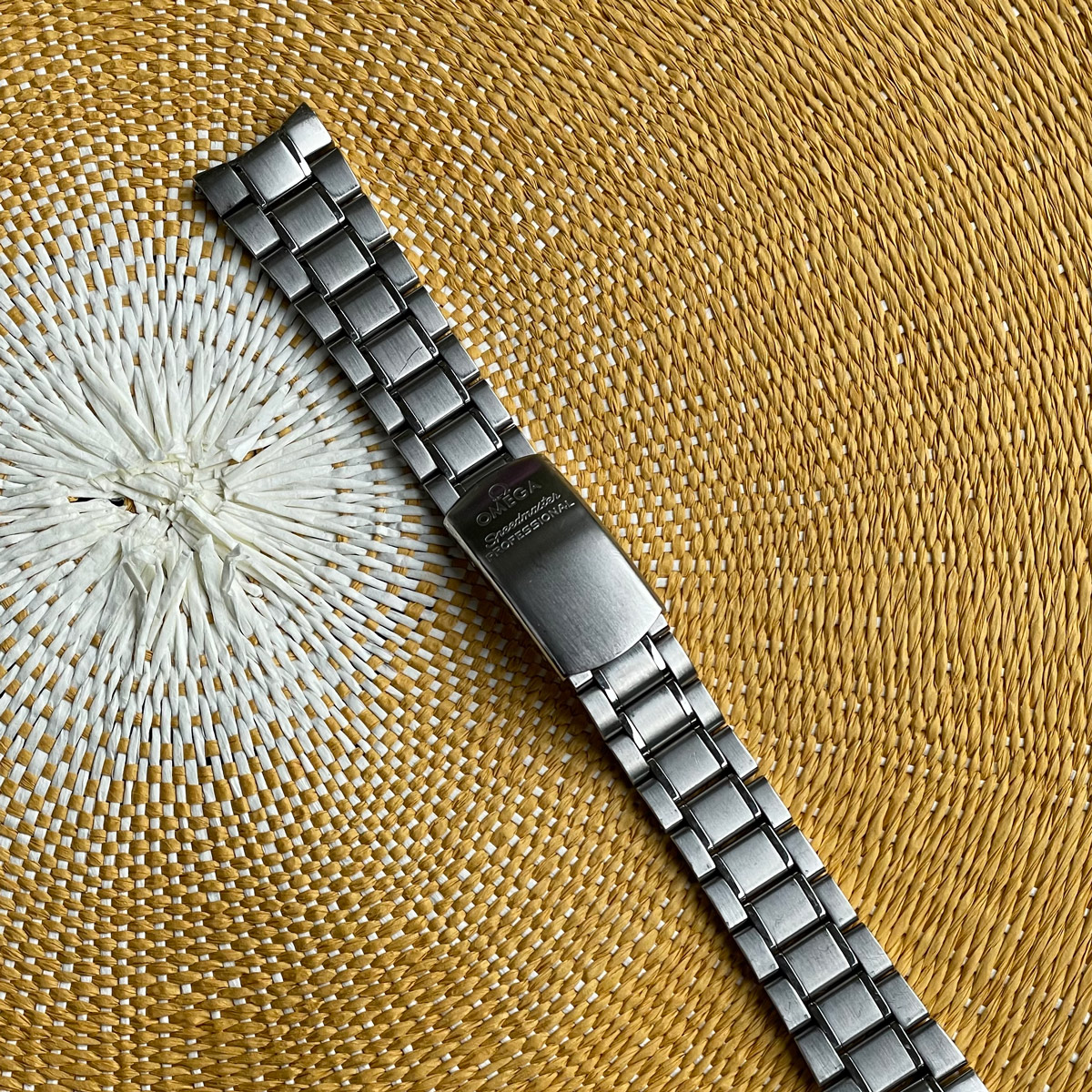 Subtinnio-Speedmaster-Moonwatch-1993-bracelet