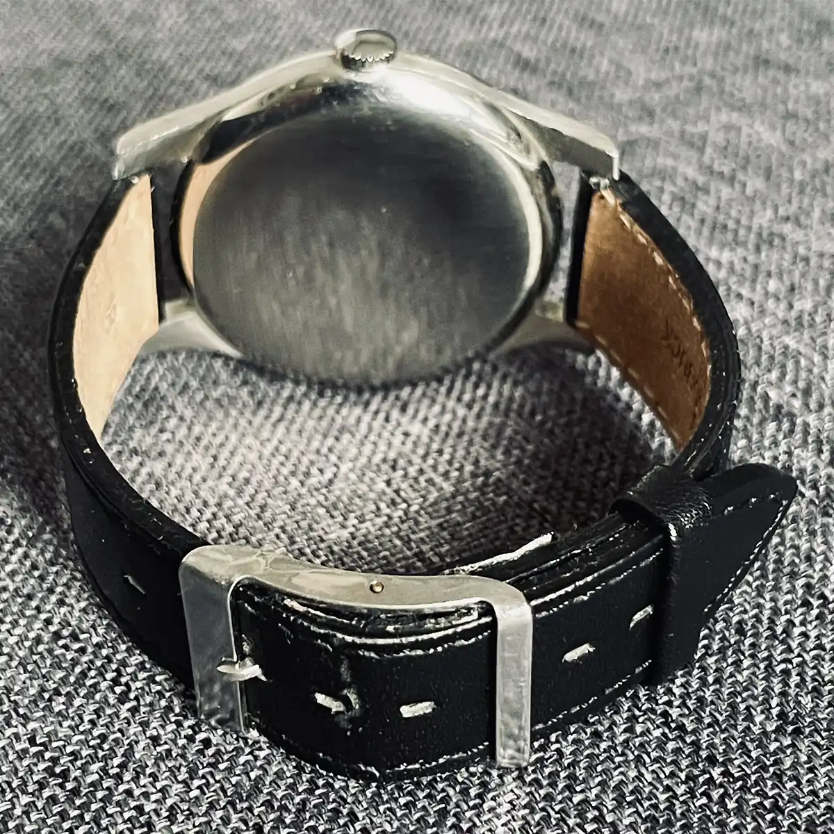 Subtinnio-Longines-Jumbo-buckle