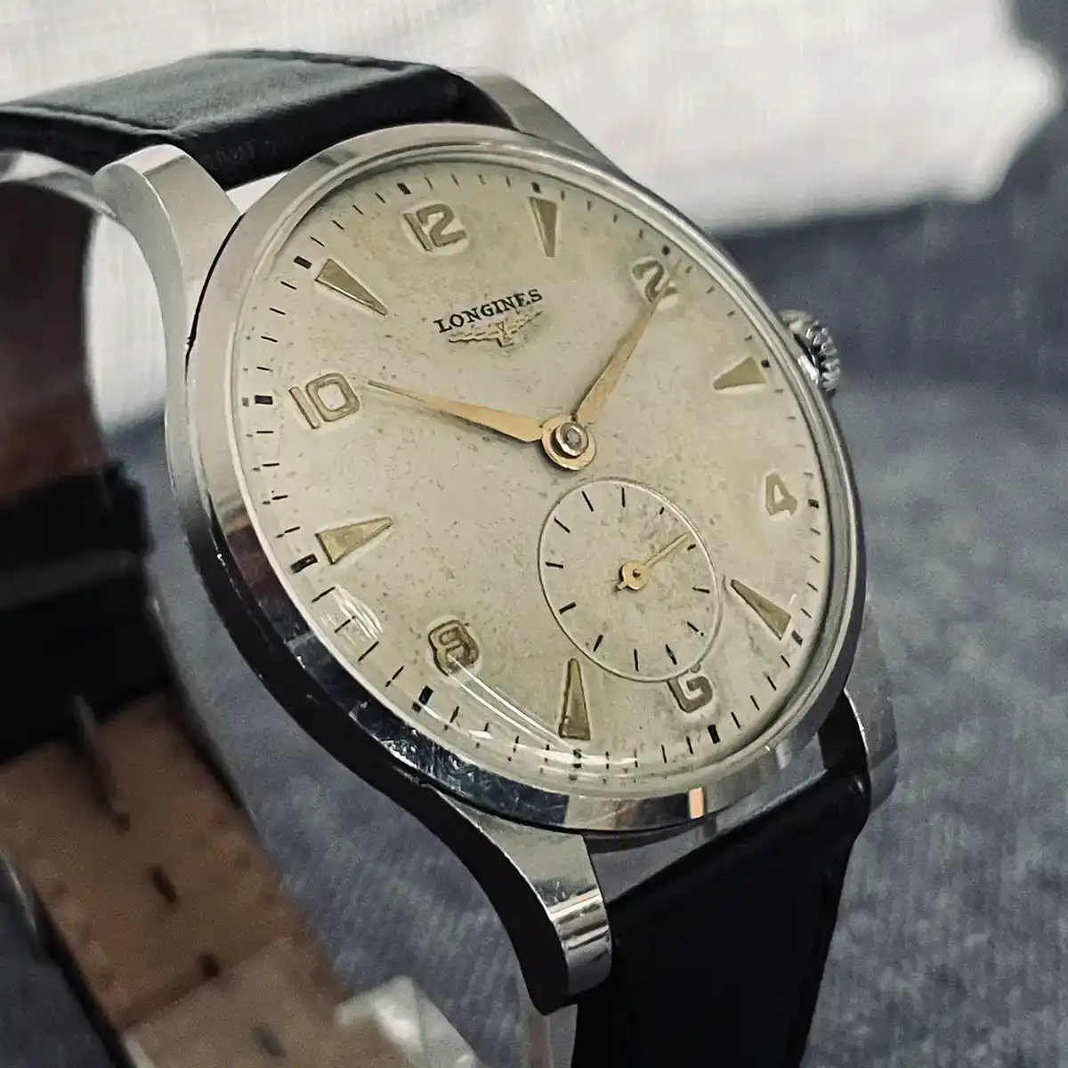 Subtinnio-Longines-Jumbo-left