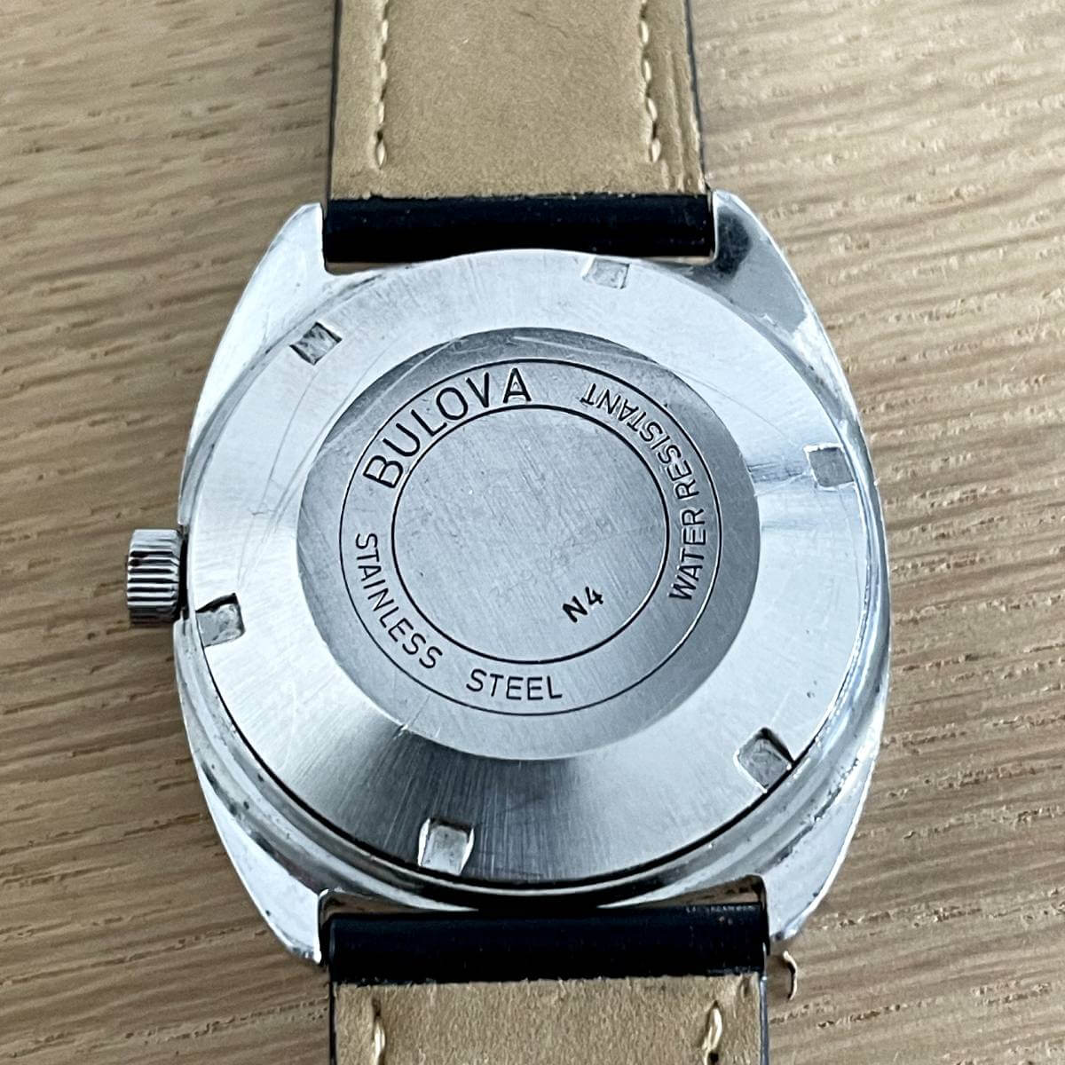 Subtinnio_Bulova_Automatic_back