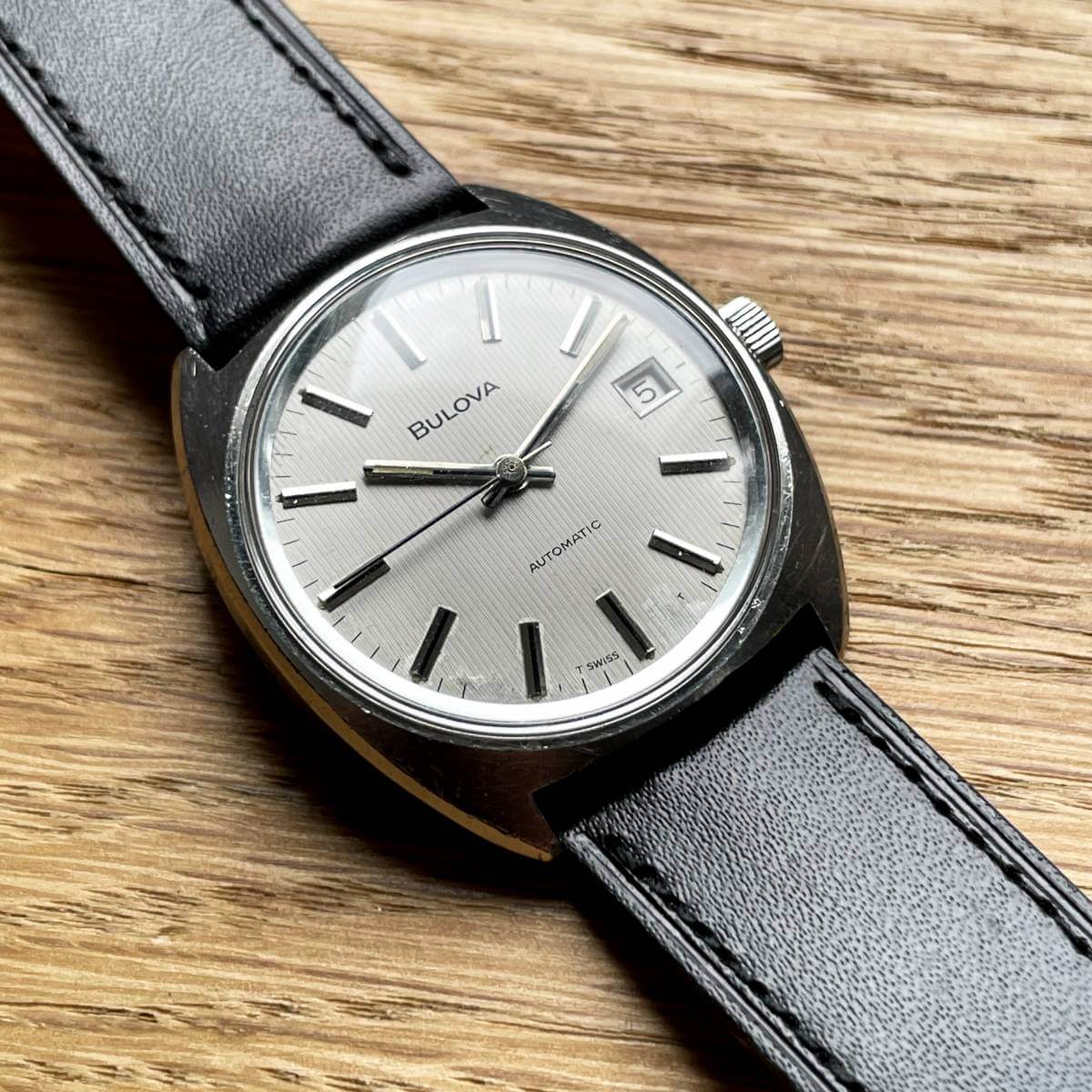 Subtinnio_Bulova_Automatic_hero