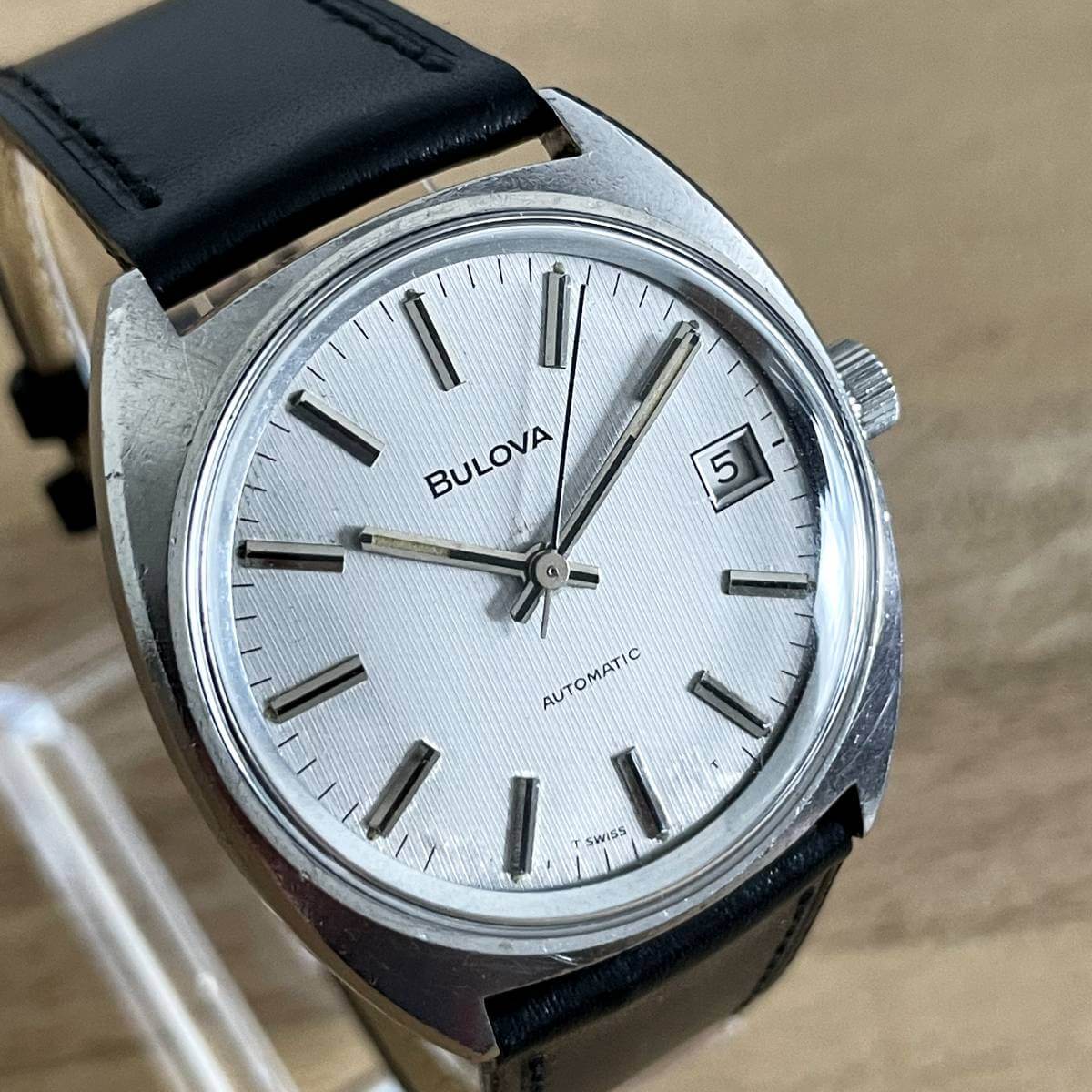 Subtinnio_Bulova_Automatic_hero_2
