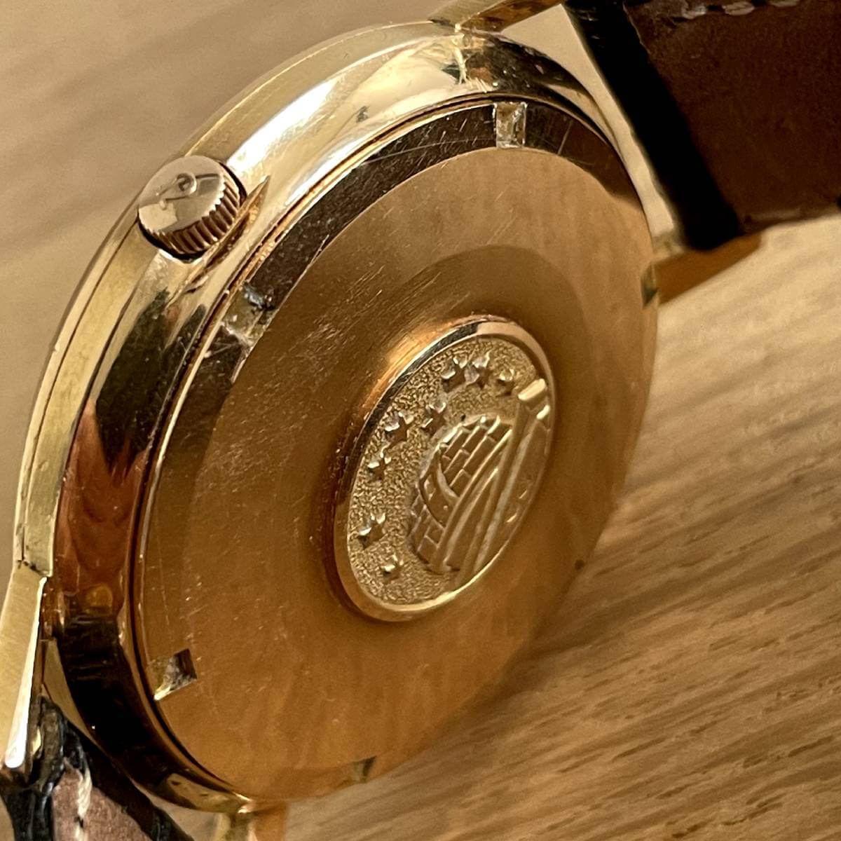 Subtinnio Omega Constellation date 561 back side