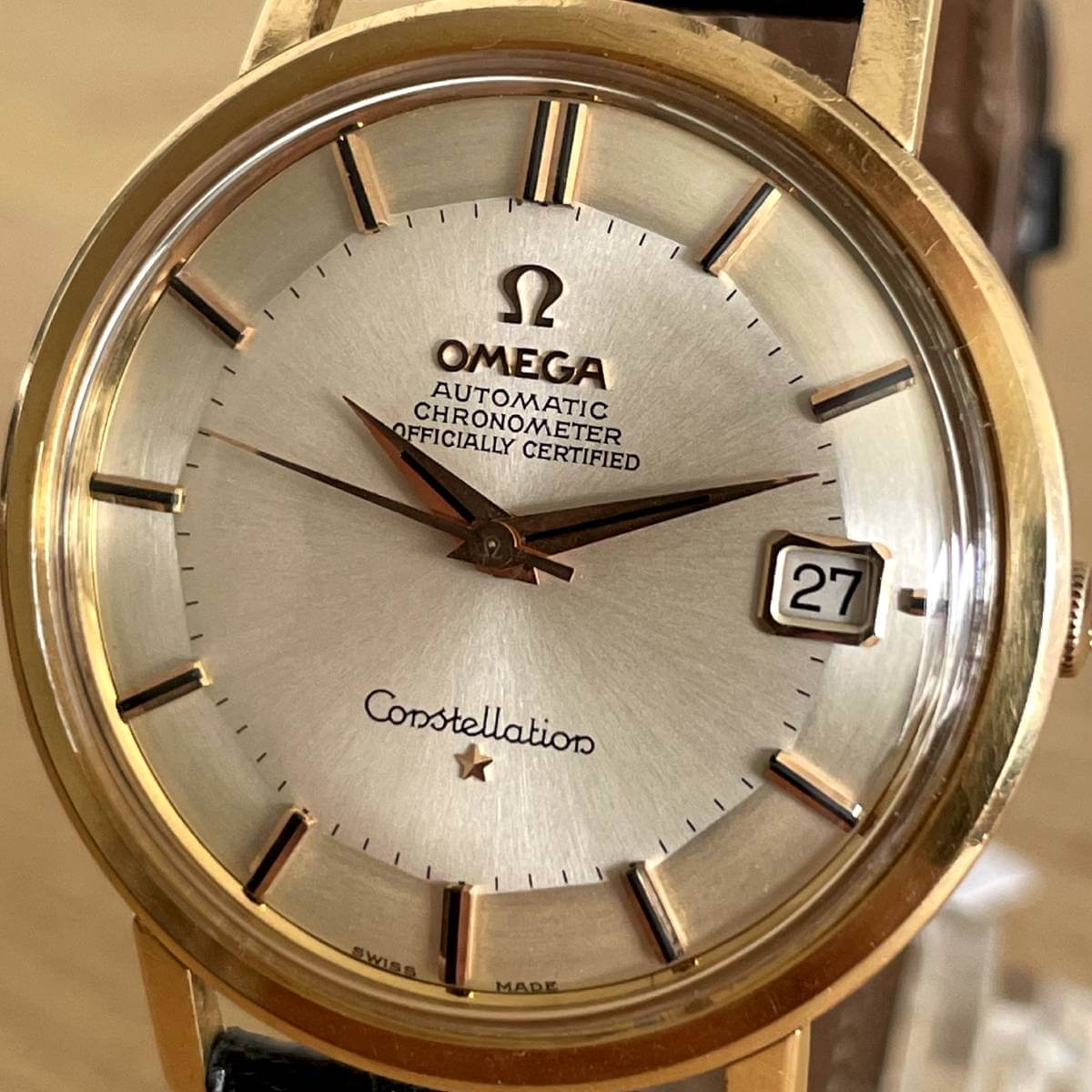 Subtinnio Omega Constellation date 561 dial