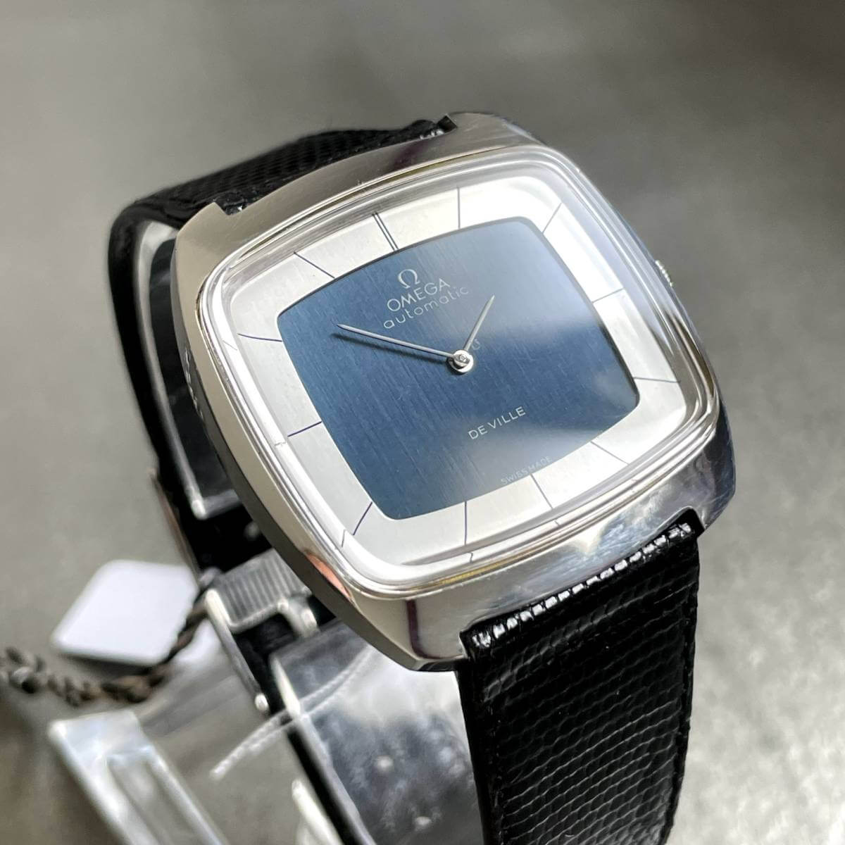 Subtinnio-Omega-TV-Dial-cal711-BG