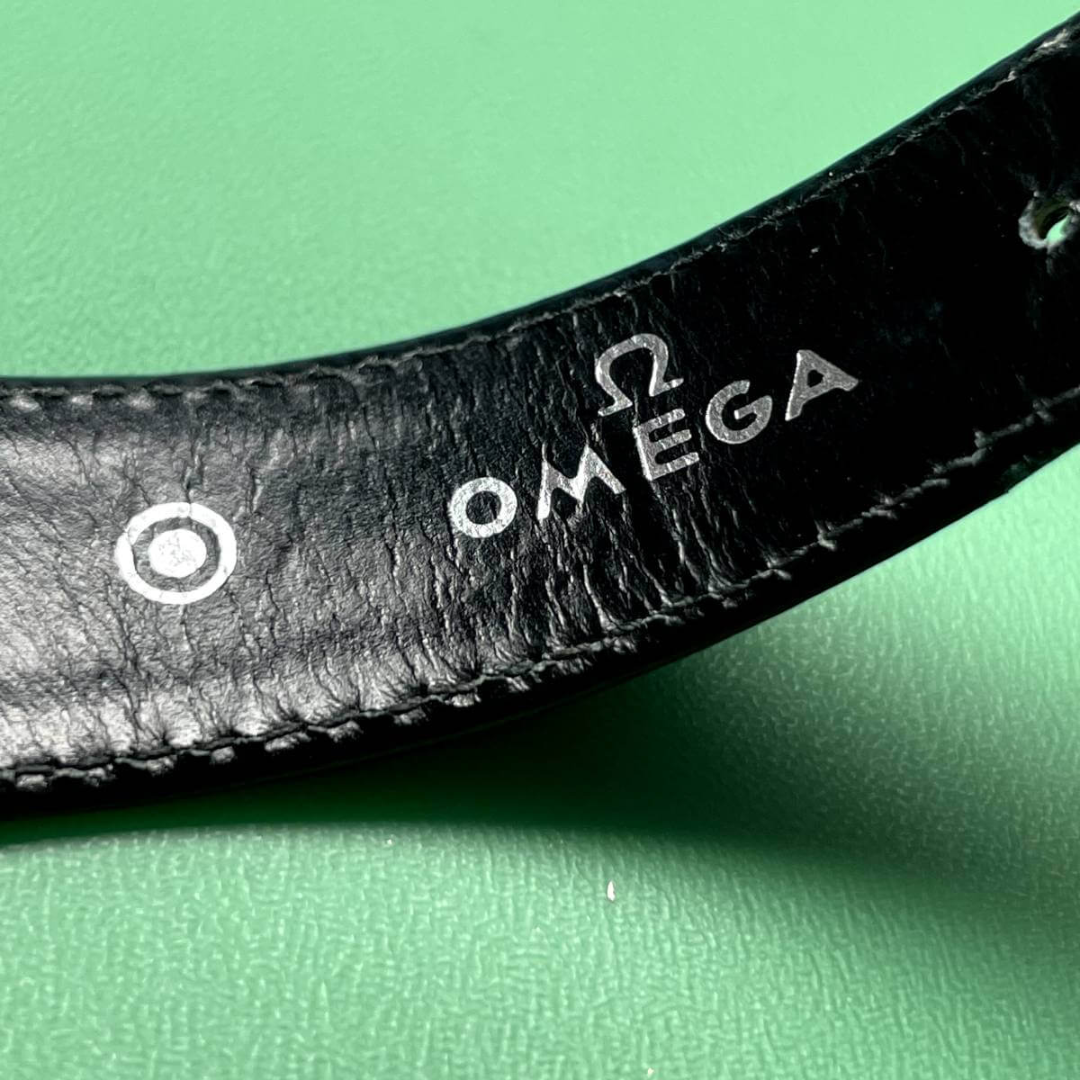 Subtinnio-Omega-TV-Dial-cal711-strap-detail