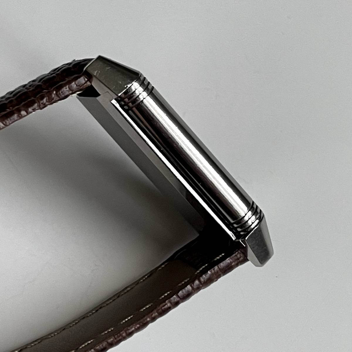 Subtinnio-Jaeger-Lecoultre-Reverso-profilG
