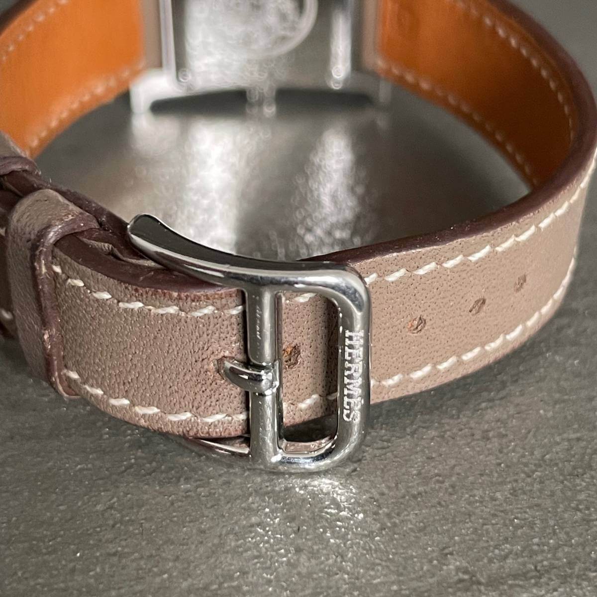 Subtinnio-Hermes-H-boucle