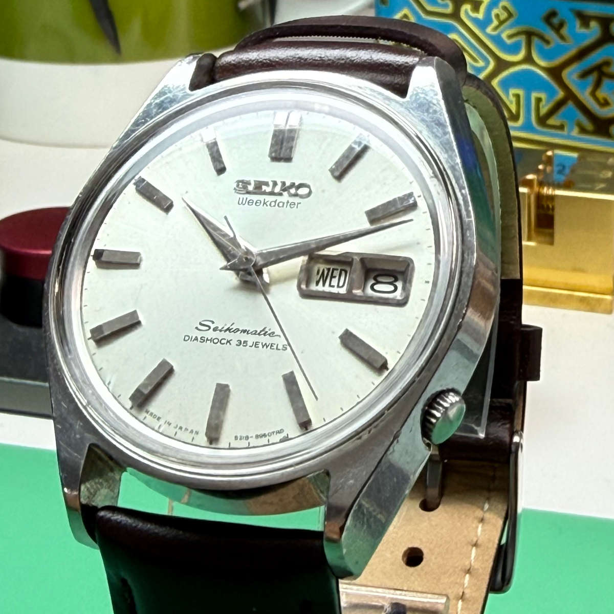 Subtinnio-Seiko-weekdater-heroe